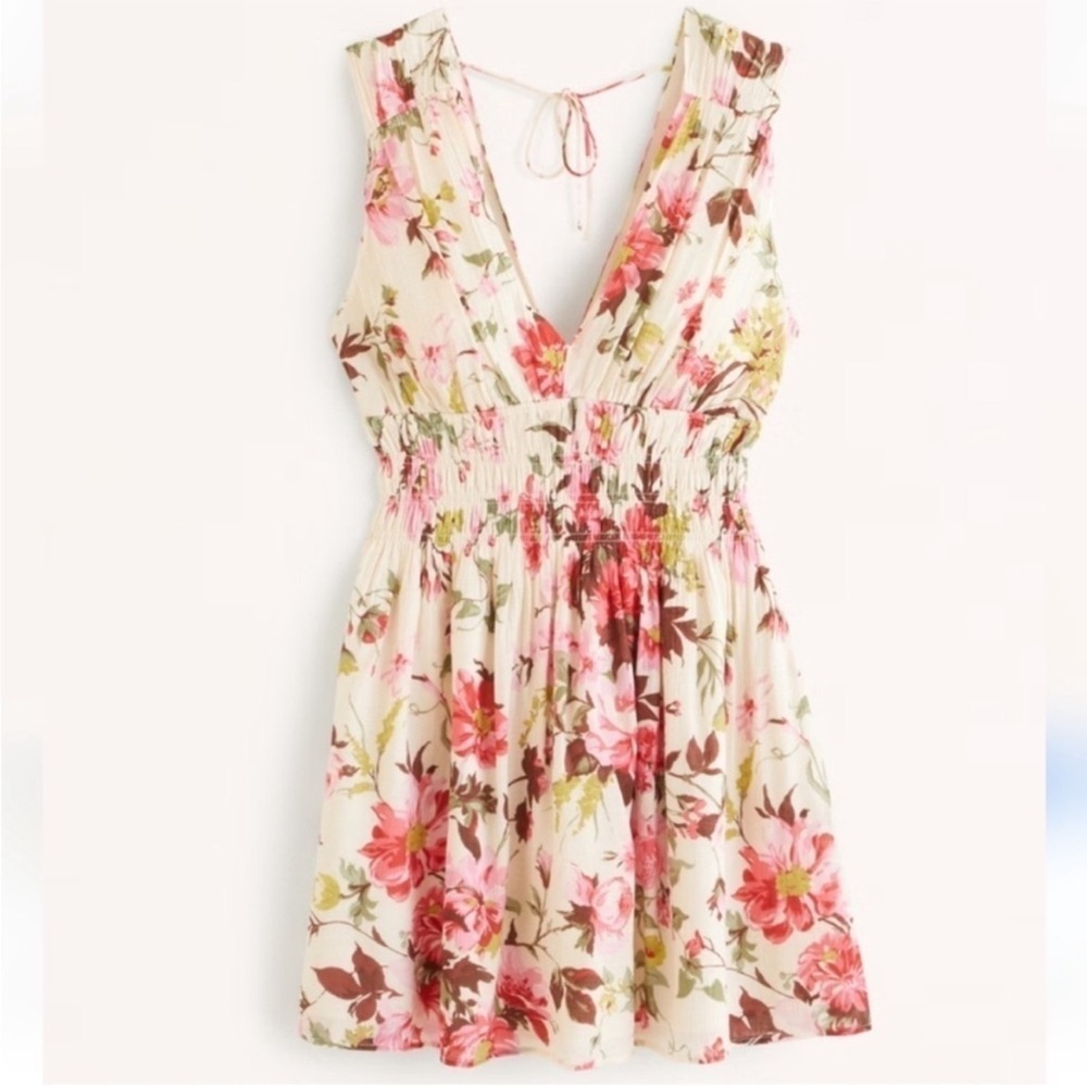 Abercrombie & Fitch Pink Floral smocked Dress, new with tags